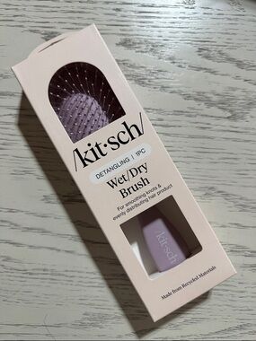 Kitsch Detangling Wet/Dry Brush in Lilac
